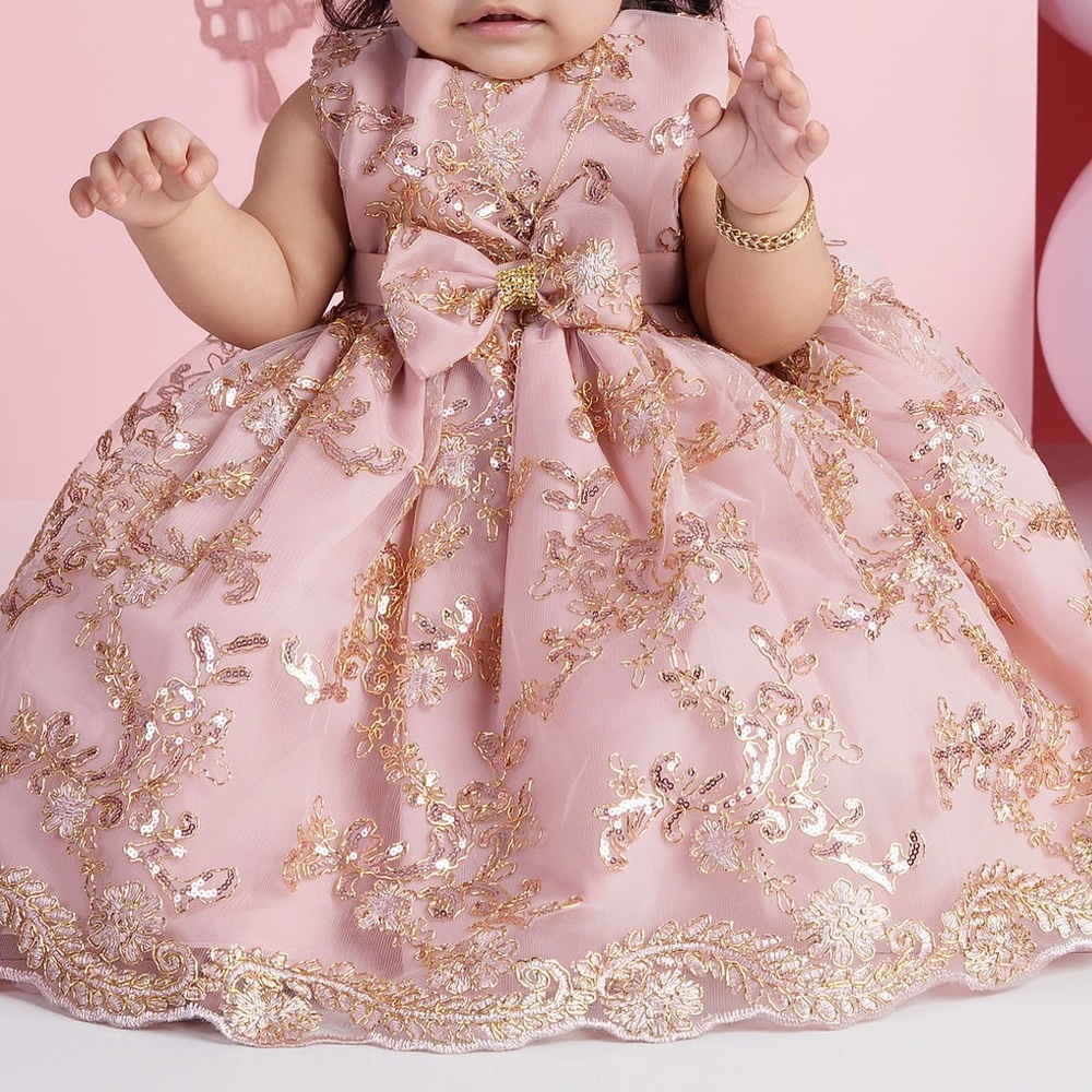Elegant Pink and Gold dress